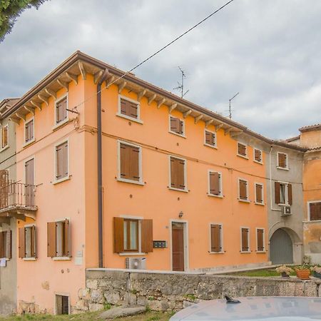 Valpolicella Homes Recioto Apartment Сант-Амброджо-ди-Вальполичелла Экстерьер фото